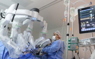 Hospital de Curitiba é o primeiro do sul do Brasil a retirar câncer no fígado usando robô cirurgião mais moderno do mundo
